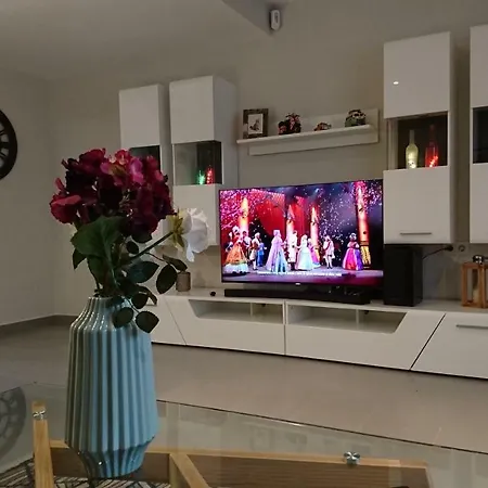Bellavista 2 * Τορεβιέχα